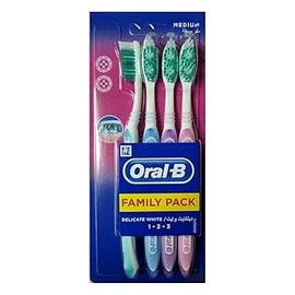 اورال بى  فرشاة اسنان ديلكايت وايت 4 قطعة
